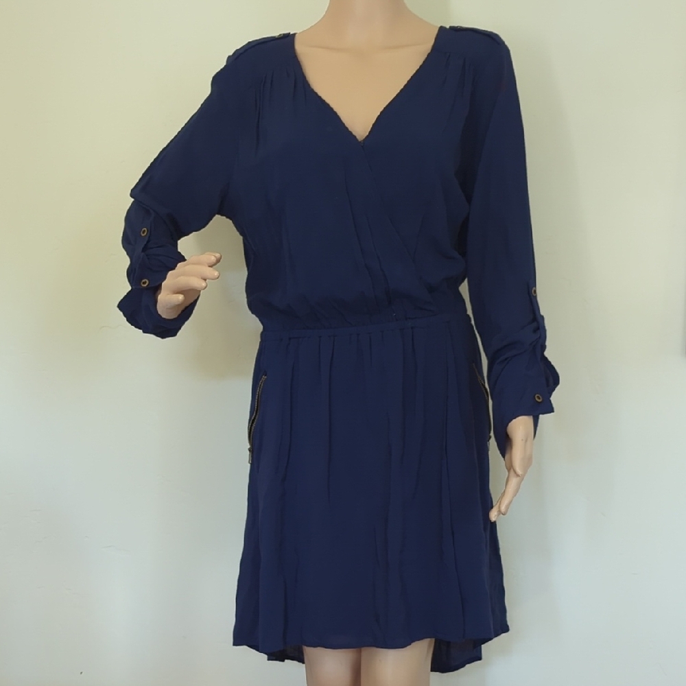 Splendid Blue Ruched Long Sleeve V-Neck Dress
